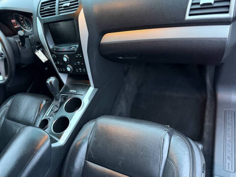 2012 Ford Explorer XLT