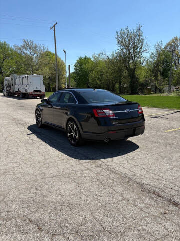 2015 Ford Taurus SEL