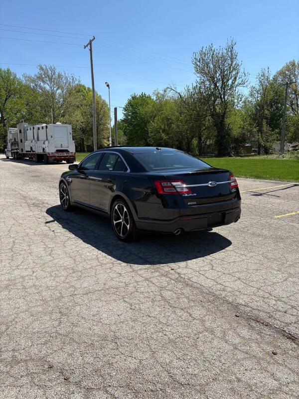 2015 Ford Taurus SEL