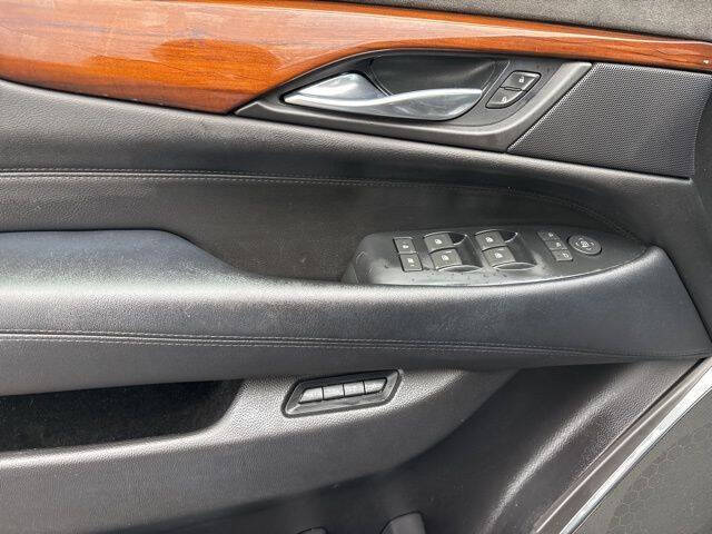 2017 Cadillac Escalade Luxury