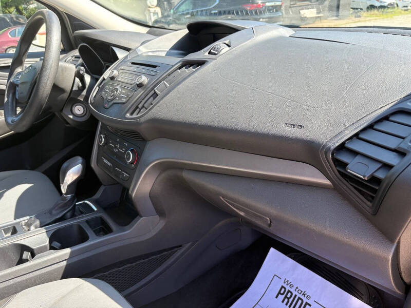 2018 Ford Escape S
