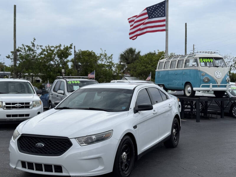 2015 Ford Taurus's photo