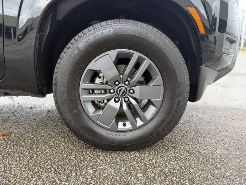 2025 Nissan Frontier