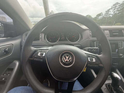 2016 Volkswagen Jetta