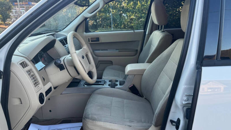 2011 Ford Escape XLT