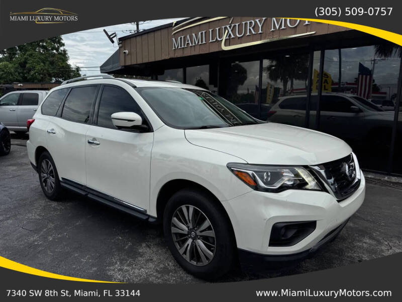 2020 Nissan Pathfinder SL