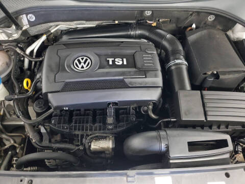 2014 Volkswagen Passat 1.8T SE