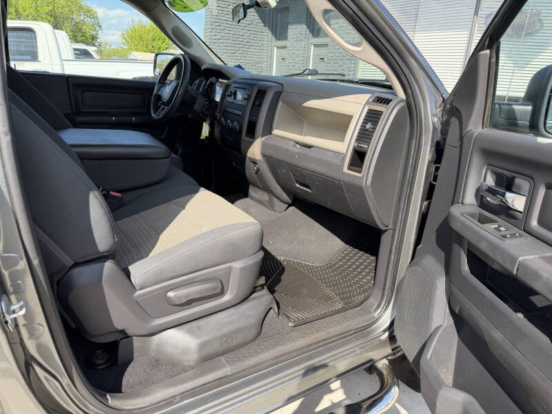 2012 RAM 1500 ST