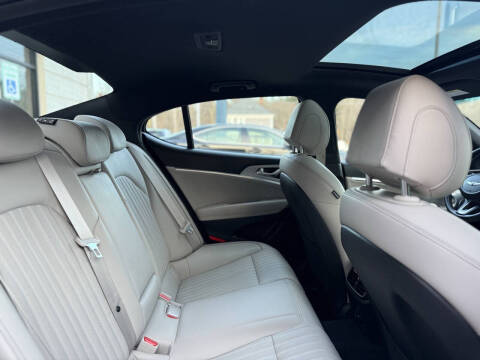 2023 Genesis G70 2.0T