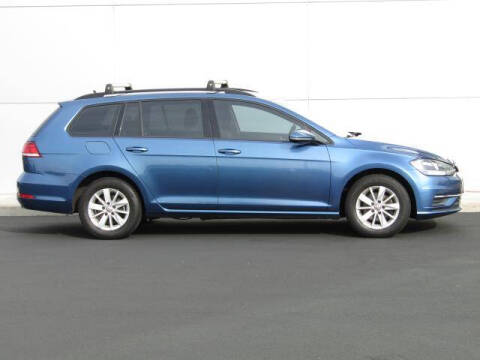 2018 Volkswagen Golf SportWagen