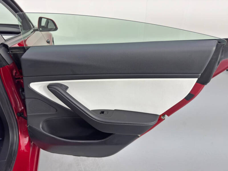 2021 Tesla Model 3 Performance