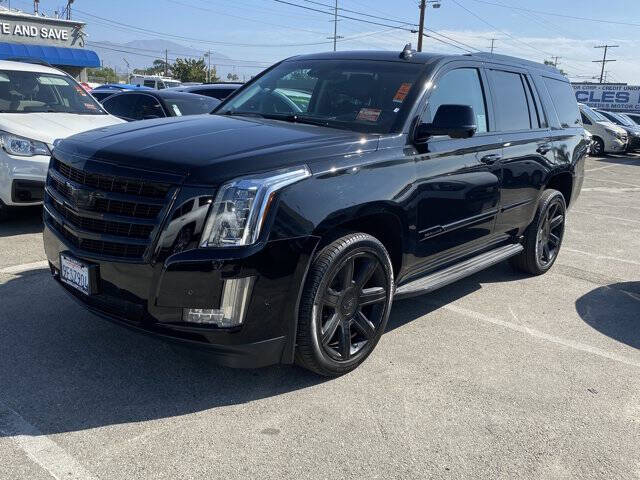 2018 Cadillac Escalade Luxury