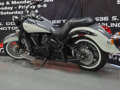 2024 Kawasaki Vulcan 900 Classic