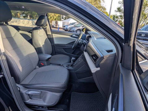 2022 Volkswagen Taos SE