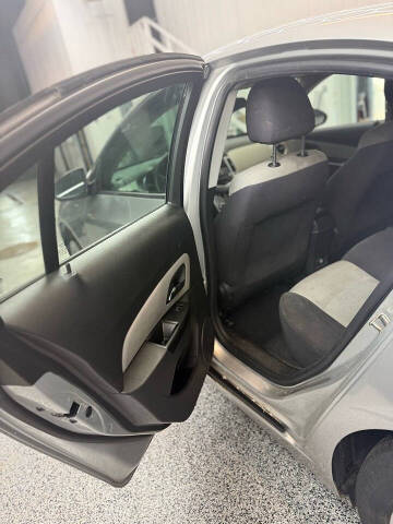 2014 Chevrolet Cruze LS Auto