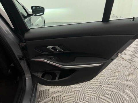 2024 BMW 3 Series 330i xDrive