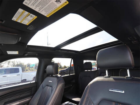 2023 Ford Expedition MAX Platinum