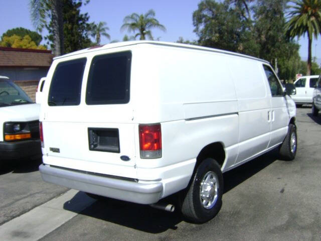 2001 Ford E-Series E-350 SD