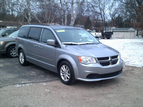 2014 Dodge Grand Caravan for sale at LAKESIDE MOTORS LLC in Houghton Lake MI