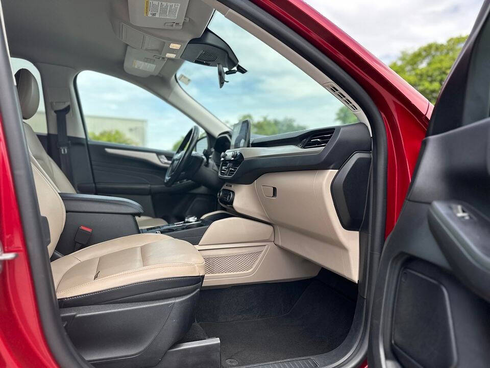 2021 Ford Escape for sale at Valdez Auto Dealers in Pompano Beach, FL