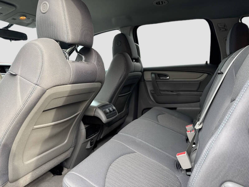 2016 Chevrolet Traverse LS