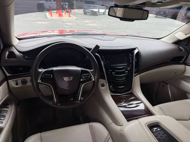 2015 Cadillac Escalade Luxury