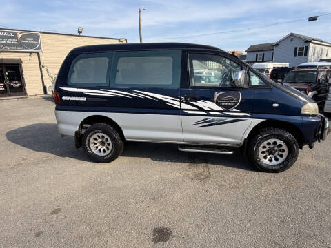 1996 Mitsubishi Delica