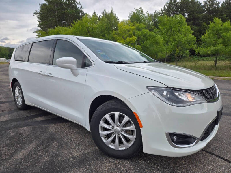 2018 Chrysler Pacifica Touring Plus