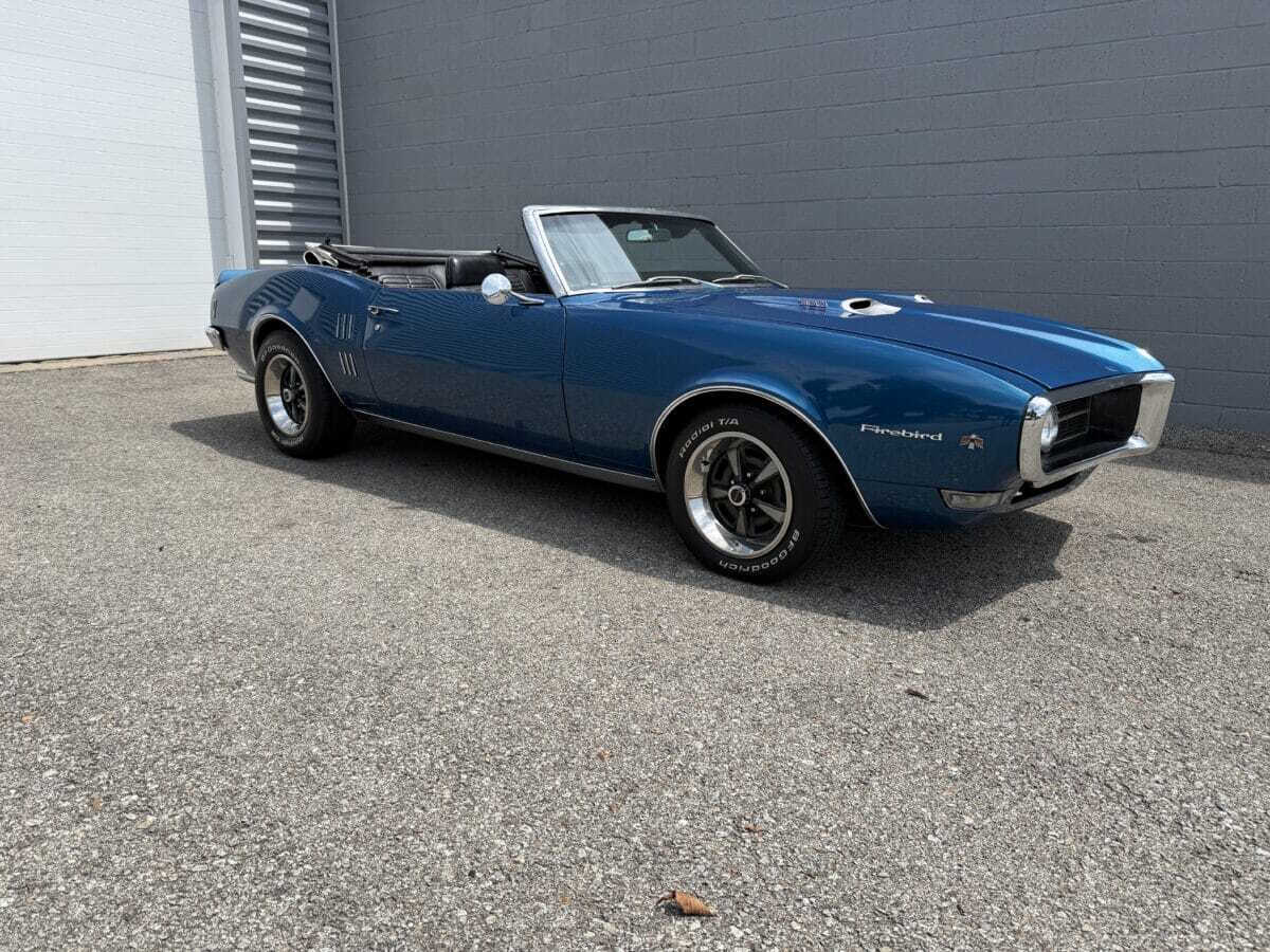 1968 Pontiac Firebird 90