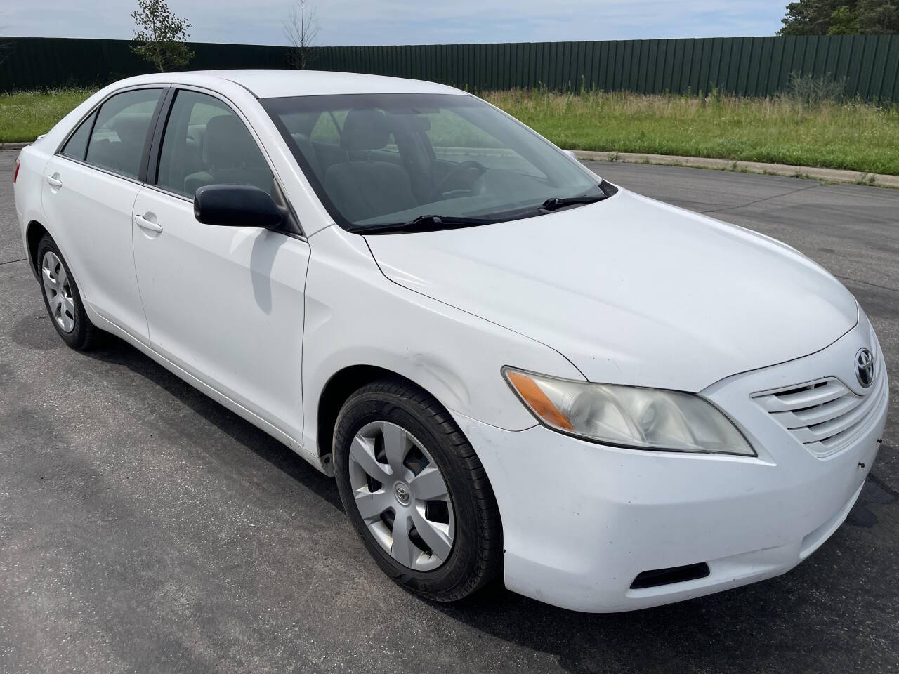 2009 Toyota Camry for sale at Twin Cities Auctions in Elk River, MN