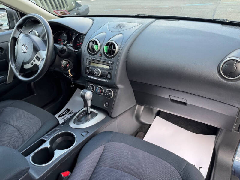2013 Nissan Rogue SV