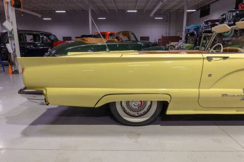 1959 Ford Thunderbird