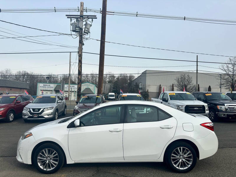 2015 Toyota Corolla LE Plus