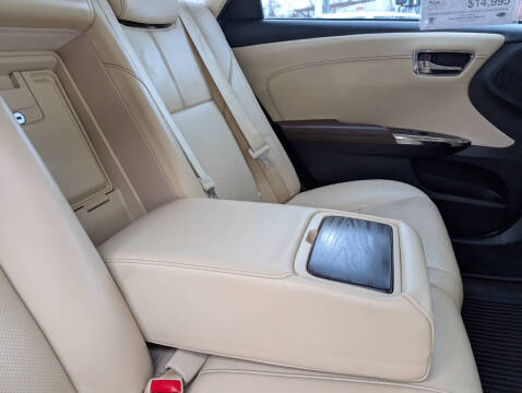 2017 Toyota Avalon XLE Premium