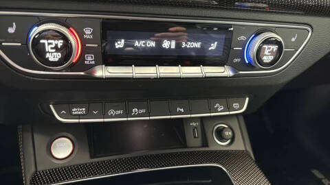 2021 Audi SQ5 3.0T quattro Premium Plus