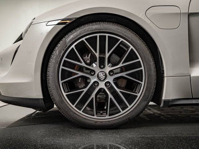 2022 Porsche Taycan