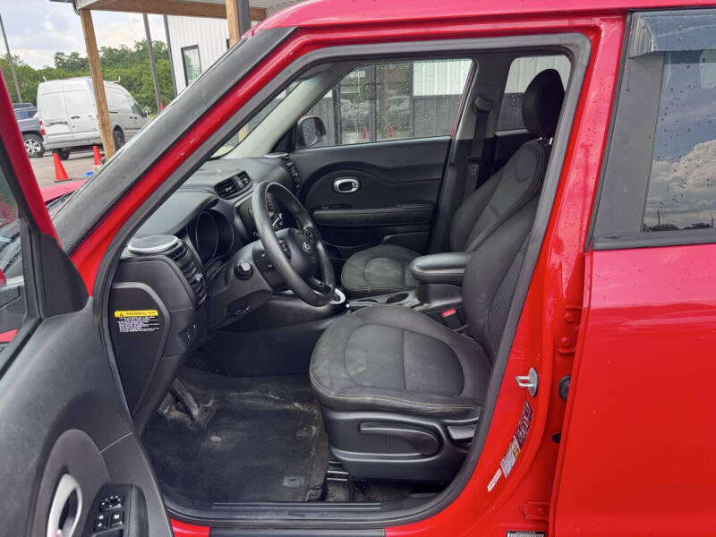 2015 Kia Soul +