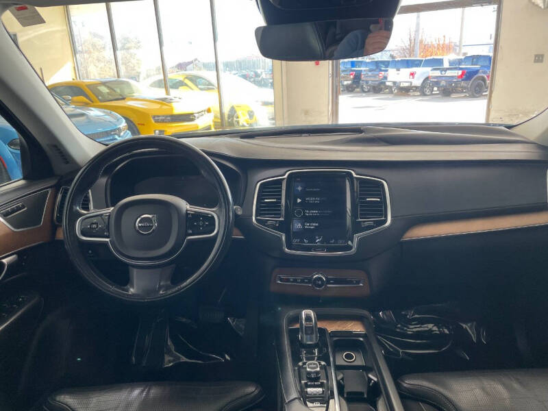 2016 Volvo XC90 T8 eAWD Inscription