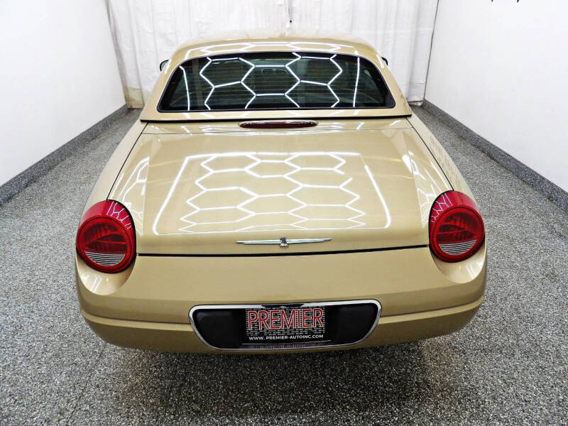 2005 Ford Thunderbird Deluxe