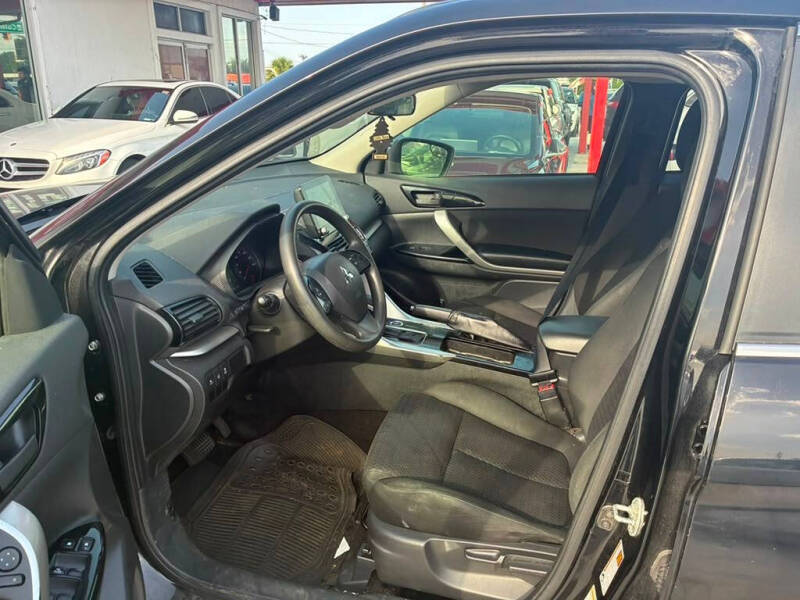 2024 Mitsubishi Eclipse Cross LE