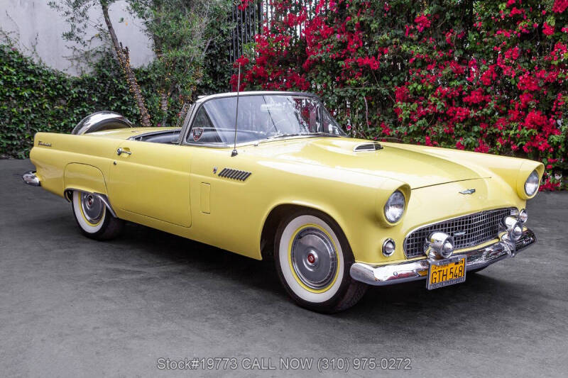 1956 Ford Thunderbird
