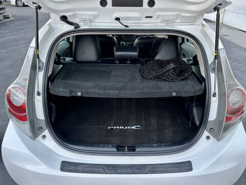 2013 Toyota Prius c Three