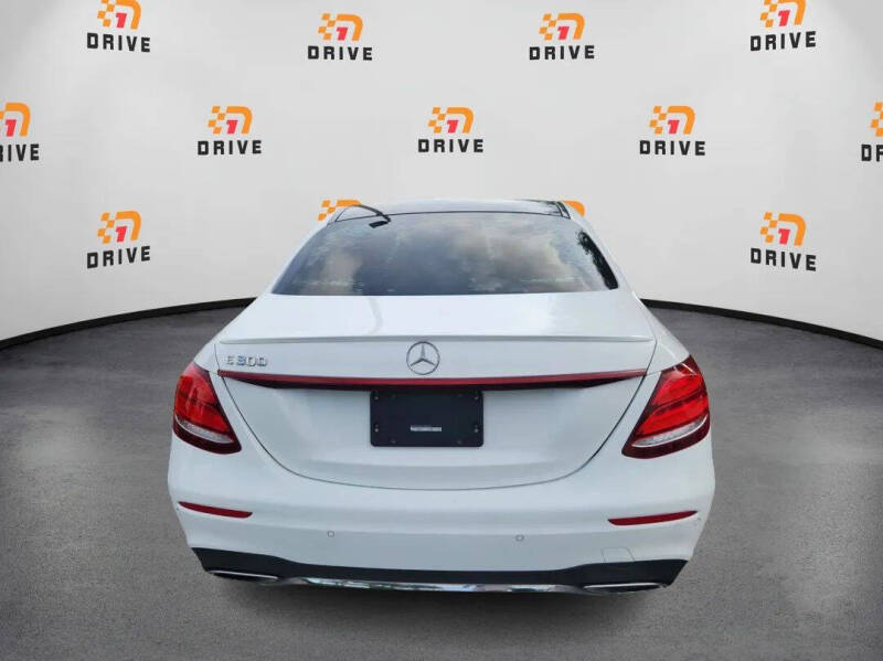 2018 Mercedes-Benz E-Class E 300