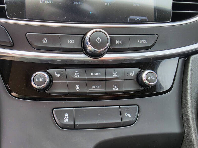 2017 Buick LaCrosse Essence