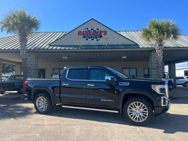 2019 GMC Sierra 1500 for sale at Rabeaux's Auto Sales in Lafayette LA