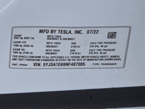 2022 Tesla Model S Plaid