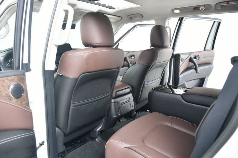 2024 Infiniti QX80 Premium Select