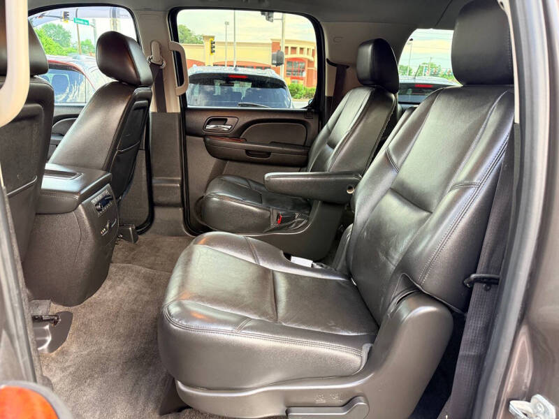 2013 Chevrolet Suburban LTZ