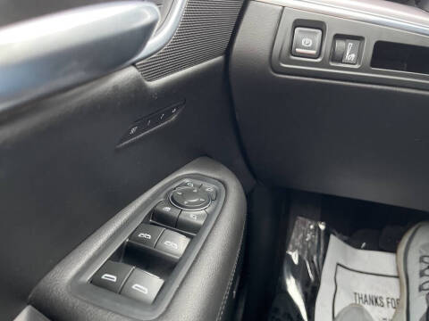 2018 Cadillac XT5 Premium Luxury