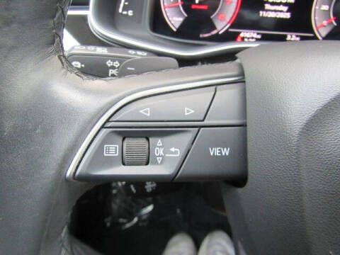 2022 Audi Q8 quattro Premium 55 TFSI